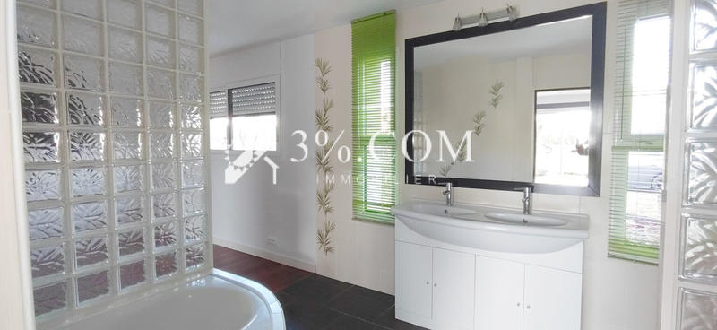 Maison - 162 m² - 6 pièces