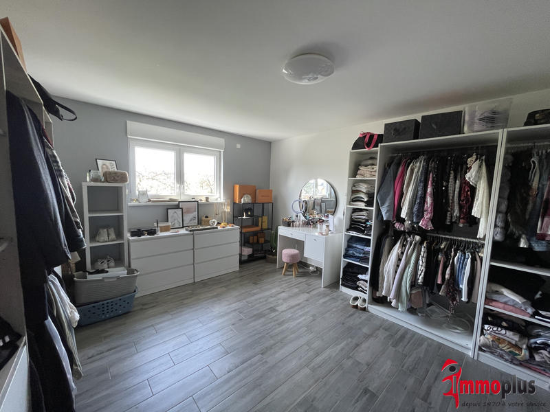 Maison - 150 m² - 6 pièces