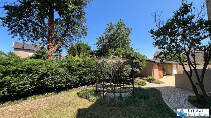 Maison - 177 m² - 8 pièces