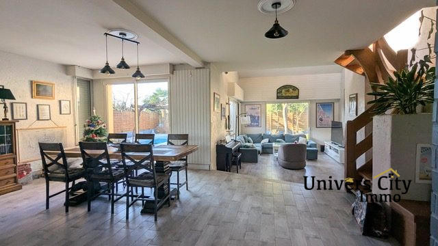 Maison - 186 m² - 7 pièces