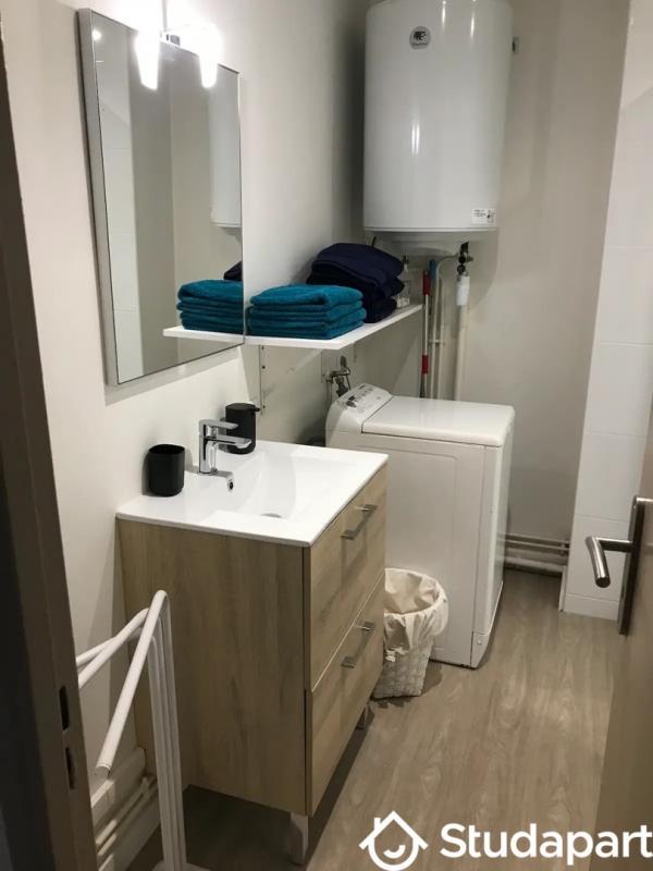 Chambre - 12 m² - 1 pièce