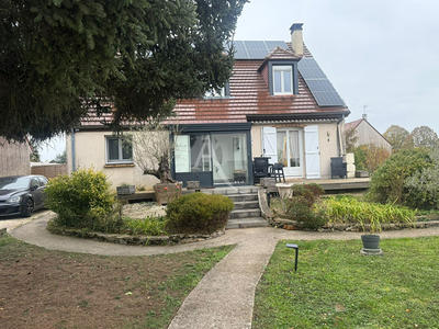 Maison - 170 m² - 6 pièces