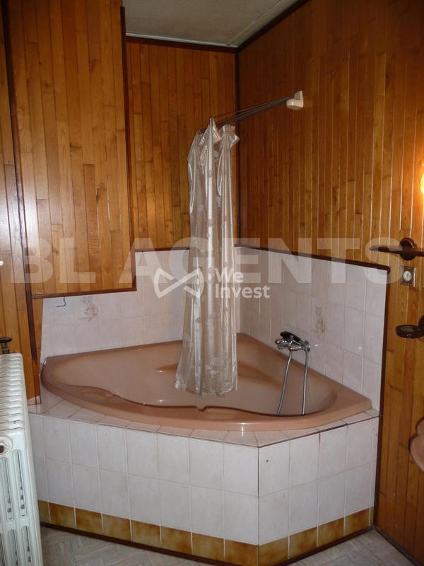 Maison - 170 m² - 6 pièces