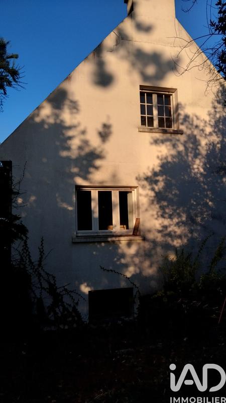 Maison - 220 m² - 10 pièces