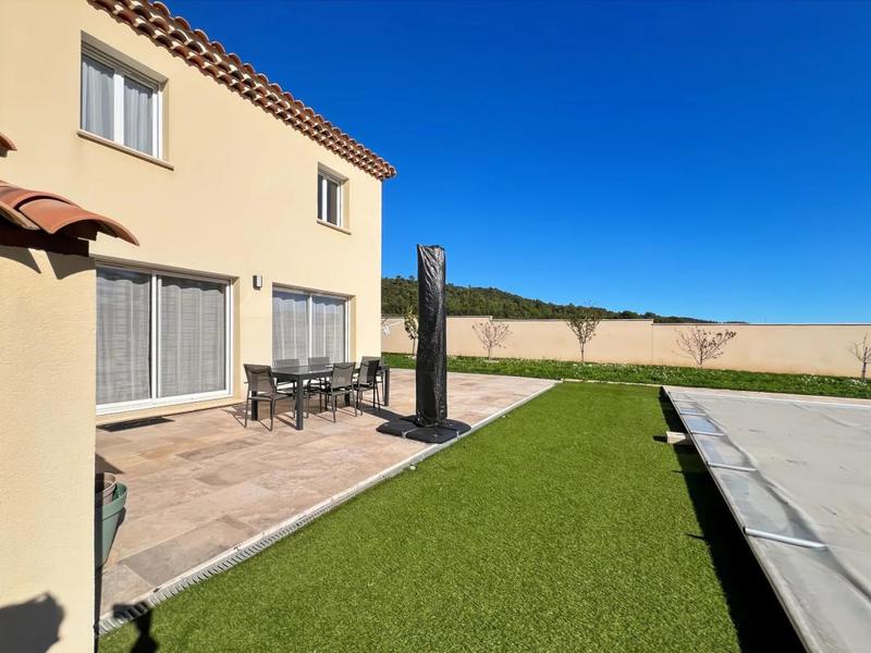 Maison - 136 m² - 5 pièces