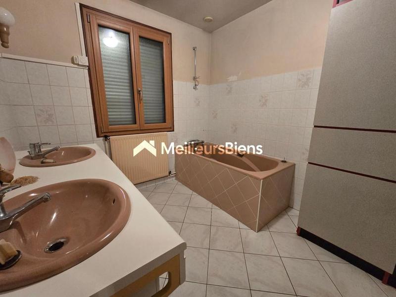 Maison de ville - 139 m² - 5 pièces