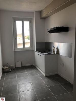 Immeuble - 107 m² - 2 pièces