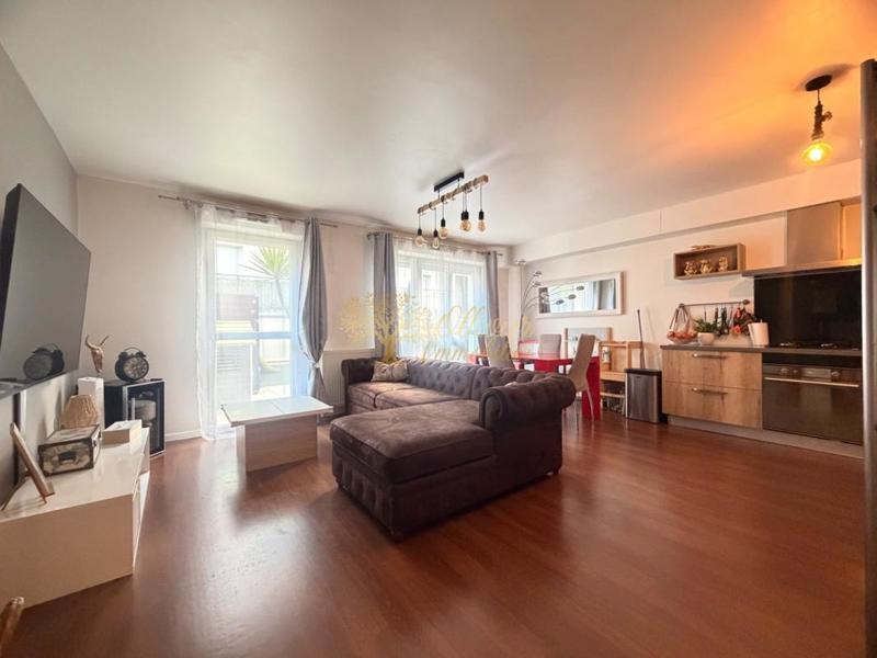 Appartement - 65 m² - 3 pièces