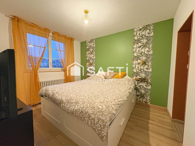 Maison - 90 m² - 5 pièces