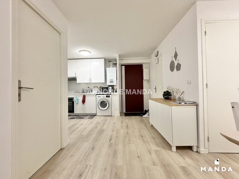 Chambre - 10 m² - 5 pièces