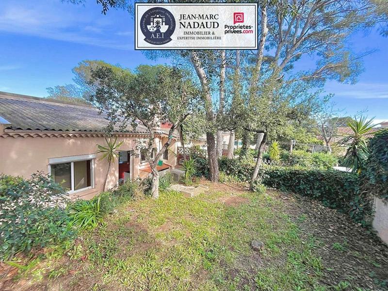 Villa - 166 m² - 9 pièces