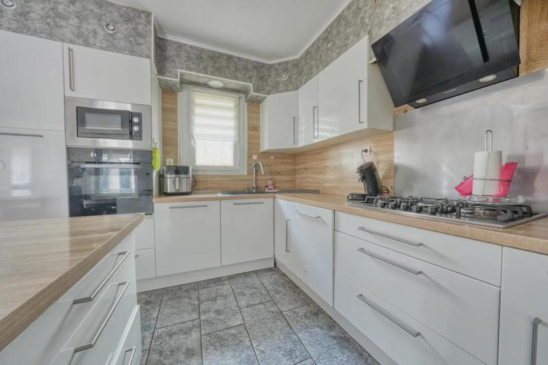 Maison - 117 m² - 5 pièces