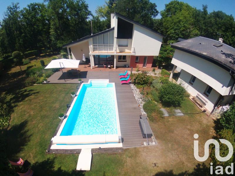 Maison de maîtres - 217 m² - 8 pièces