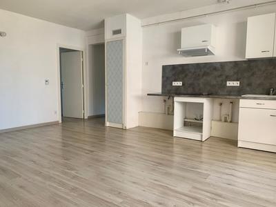 Appartement - 88 m² - 4 pièces