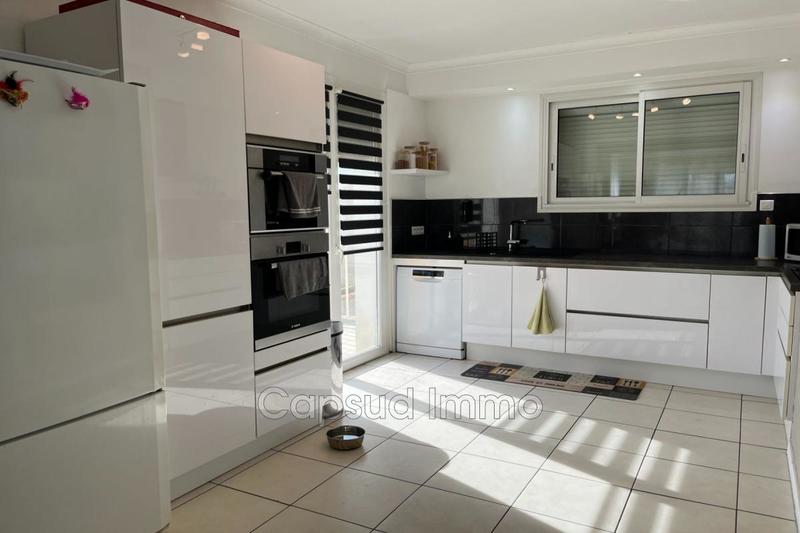 Villa - 190 m² - 6 pièces