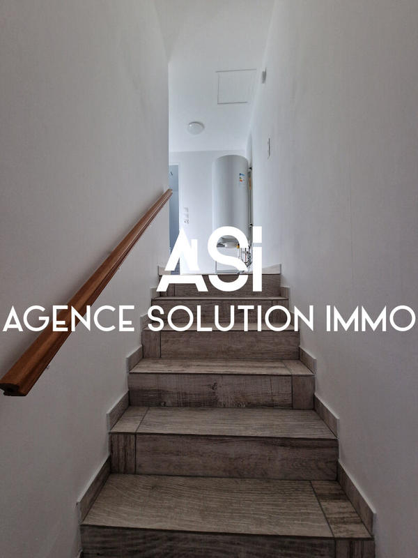 Maison - 198 m² - 9 pièces