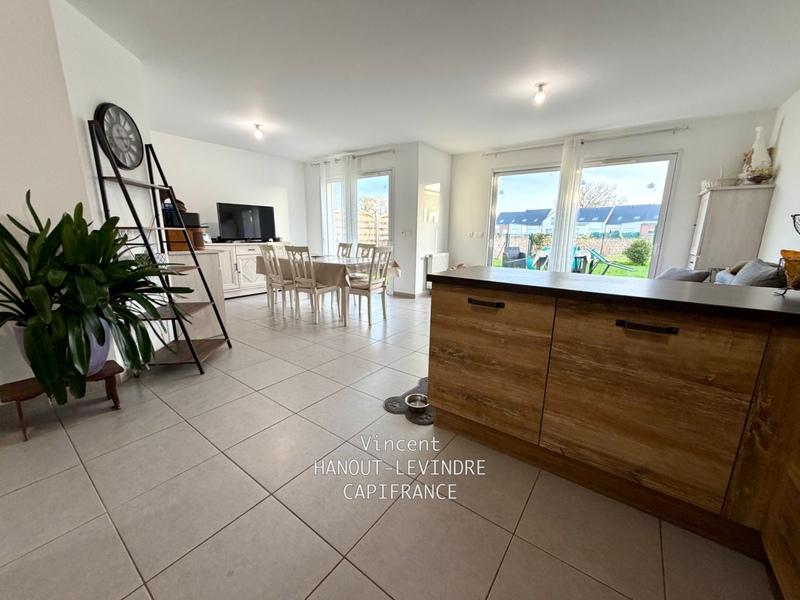 Maison - 93 m² - 5 pièces