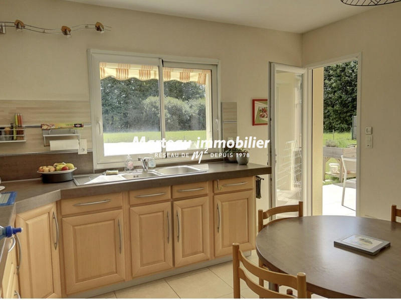 Maison - 213 m² - 6 pièces