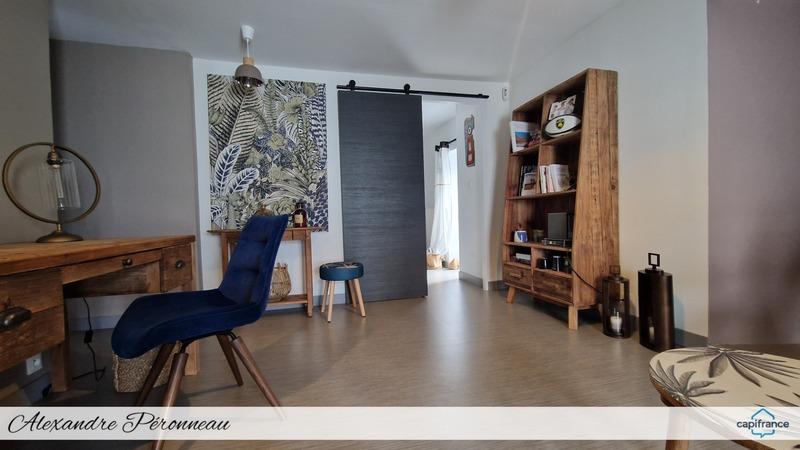 Maison - 224 m² - 8 pièces