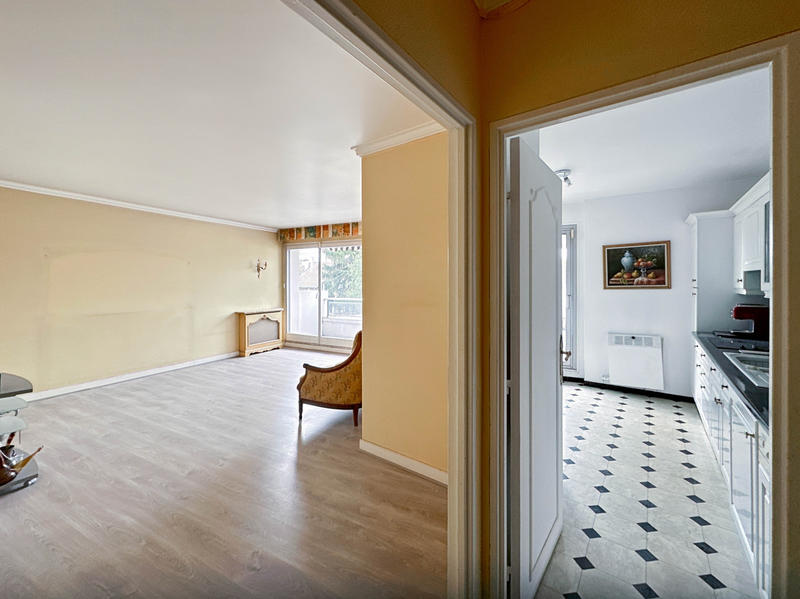 Appartement - 82 m² - 4 pièces