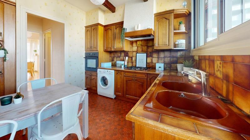 Appartement - 96 m² - 4 pièces