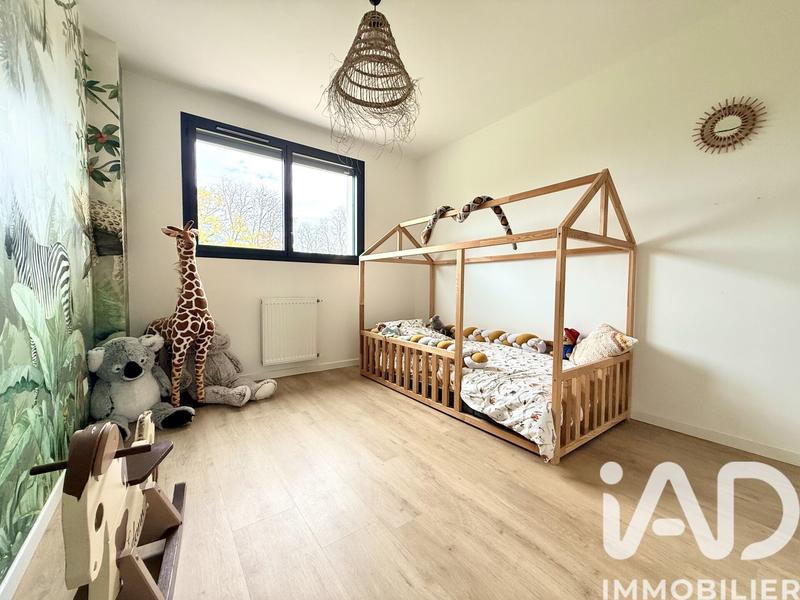 Maison - 96 m² - 5 pièces