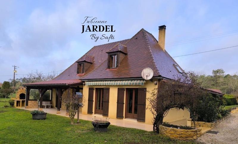 Maison - 143 m² - 7 pièces