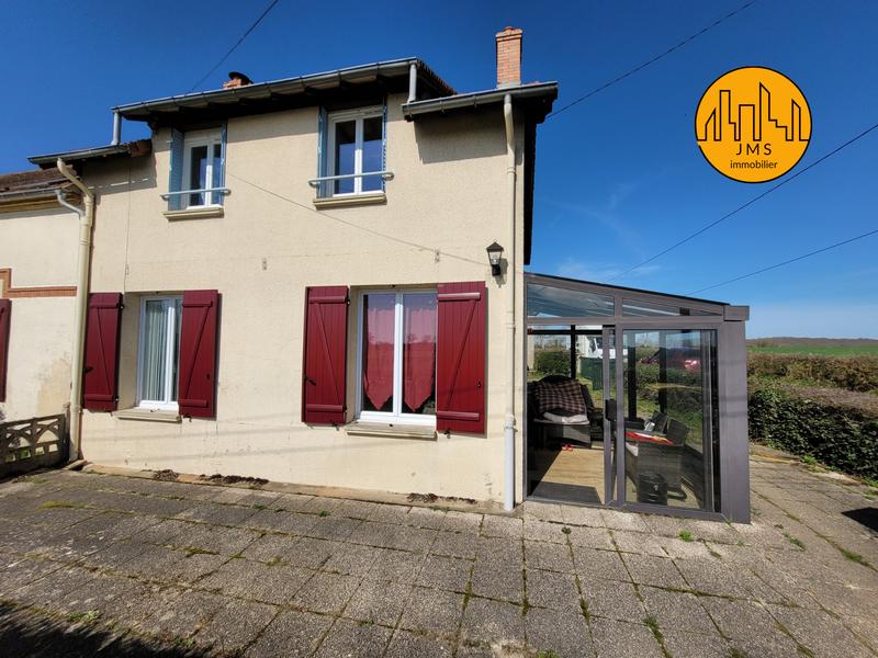 Maison - 120 m² - 5 pièces