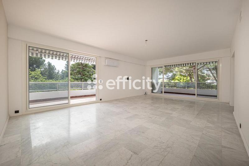 Appartement - 167 m² - 4 pièces