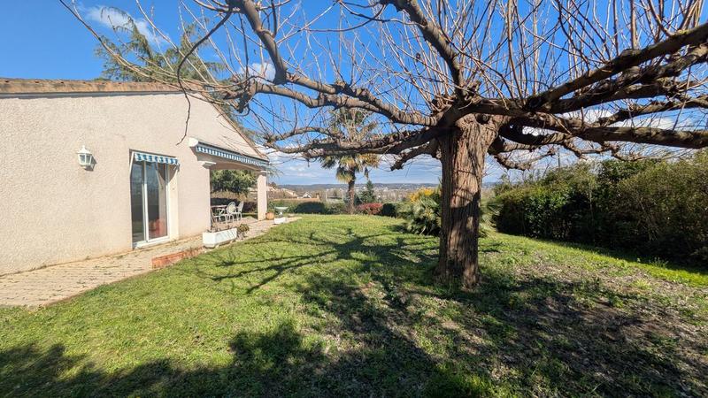 Villa - 107 m² - 4 pièces