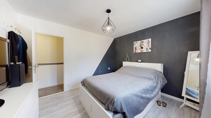 Maison - 144 m² - 6 pièces