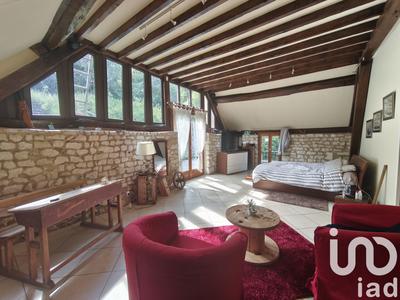 Maison - 250 m² - 7 pièces