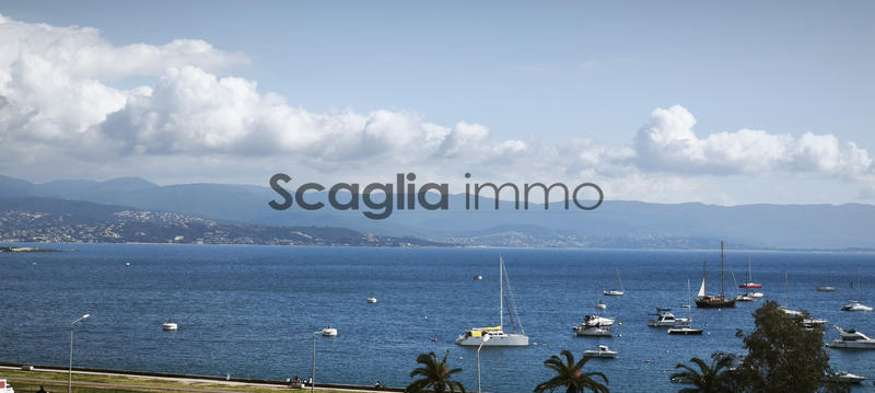 Appartement - 91 m² - 4 pièces