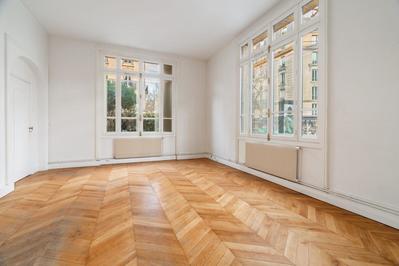 Appartement - 177 m² - 2 pièces