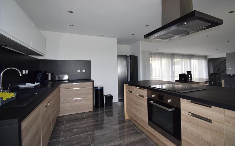 Maison - 167 m² - 5 pièces