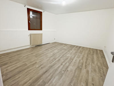 Propriété - 283 m² - 4 pièces