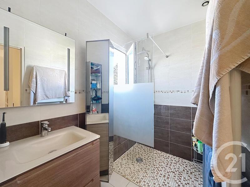 Maison - 106 m² - 4 pièces