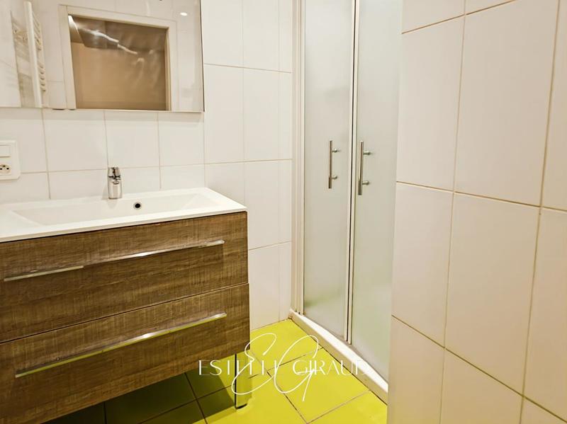 Maison - 97 m² - 5 pièces