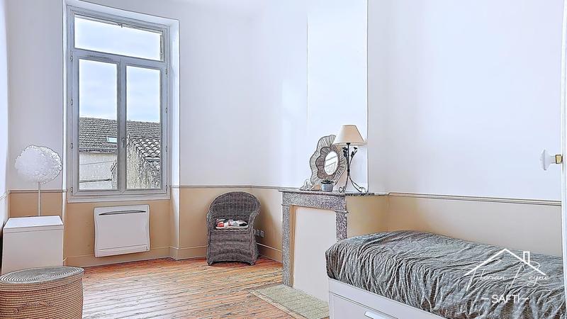 Maison - 178 m² - 7 pièces