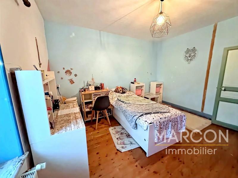 Maison de village - 255 m² - 7 pièces