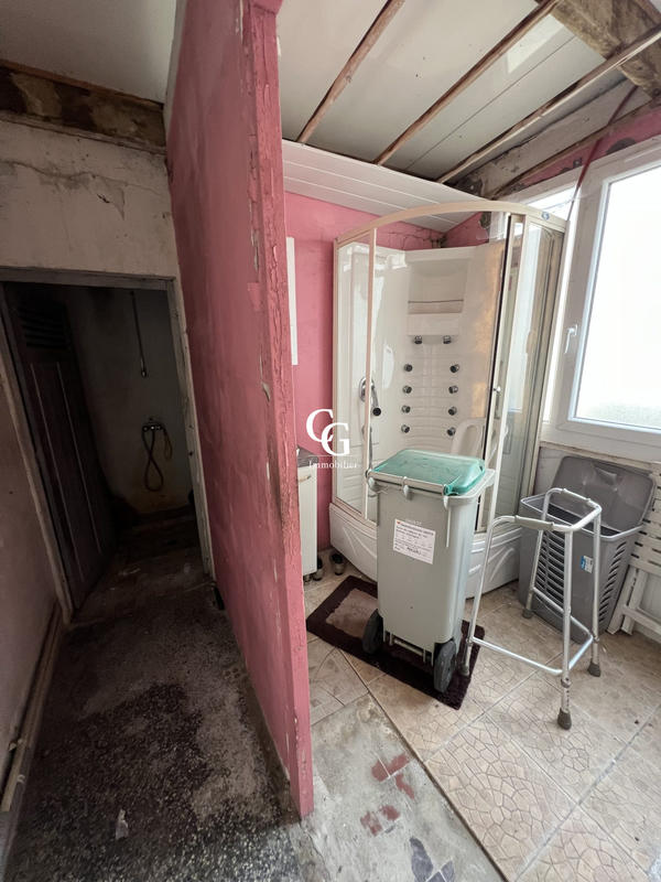 Maison ancienne - 90 m² - 5 pièces