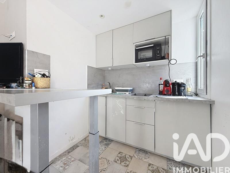 Maison - 180 m² - 8 pièces