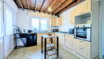 Maison - 116 m² - 6 pièces