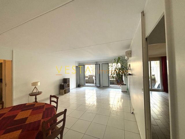 Appartement - 73 m² - 3 pièces