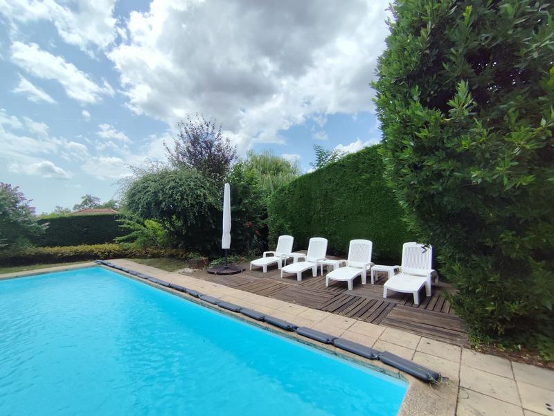 Maison - 166 m² - 6 pièces