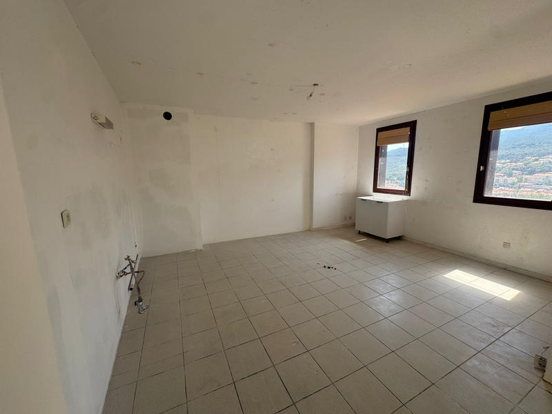 Maison - 161 m² - 9 pièces