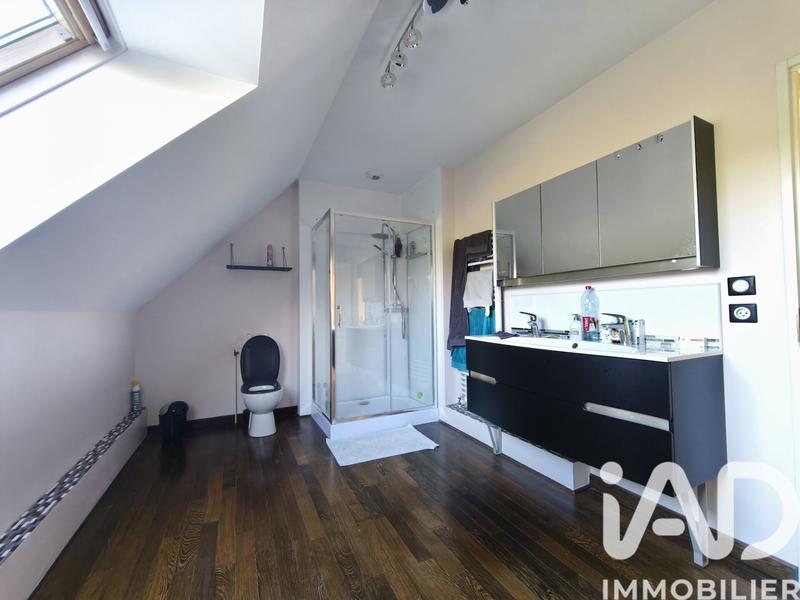 Maison - 139 m² - 5 pièces