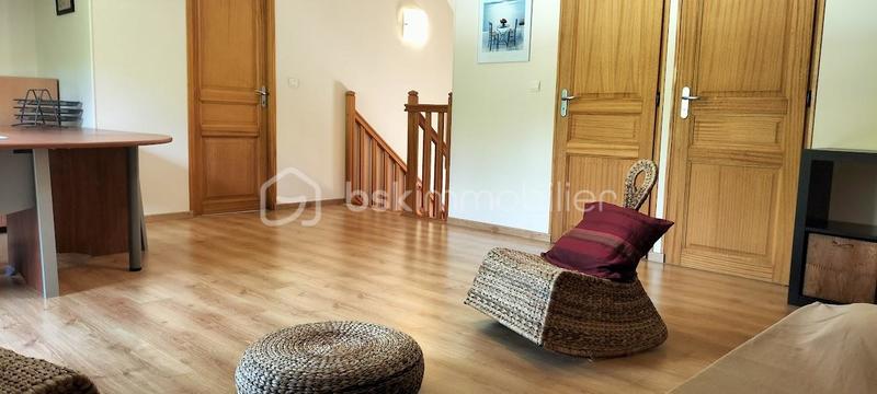 Pavillon - 170 m² - 4 pièces