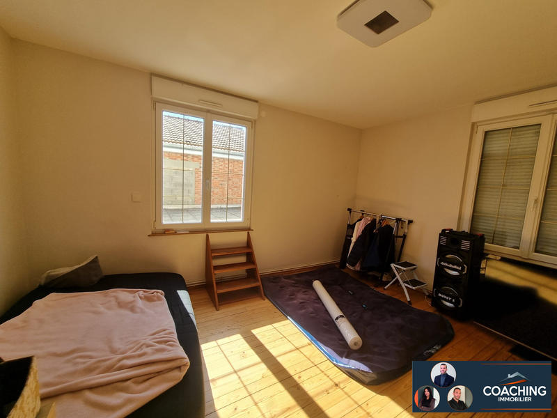 Maison - 437 m² - 10 pièces