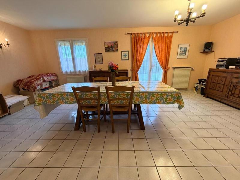 Maison traditionnelle - 115 m² - 5 pièces